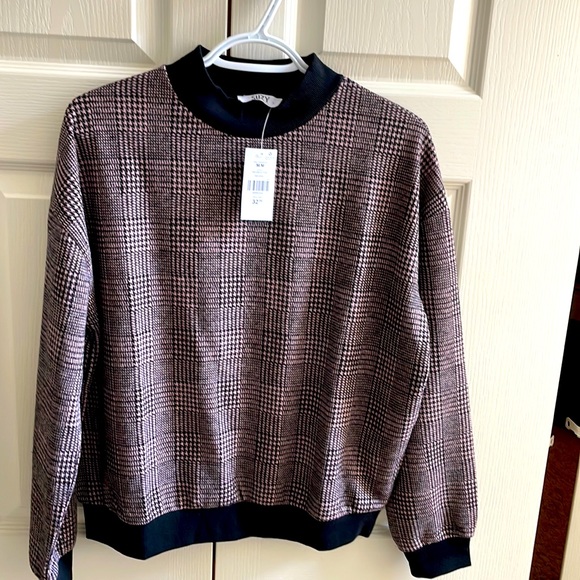 Contrast ribbed /Plaid / Mock neck Top - Picture 1 of 5